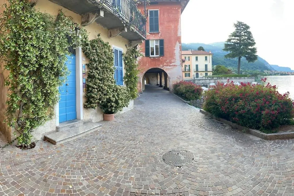 La Casa Del Pino A Due Passi Dal Lago Mandello del Lario 0*,